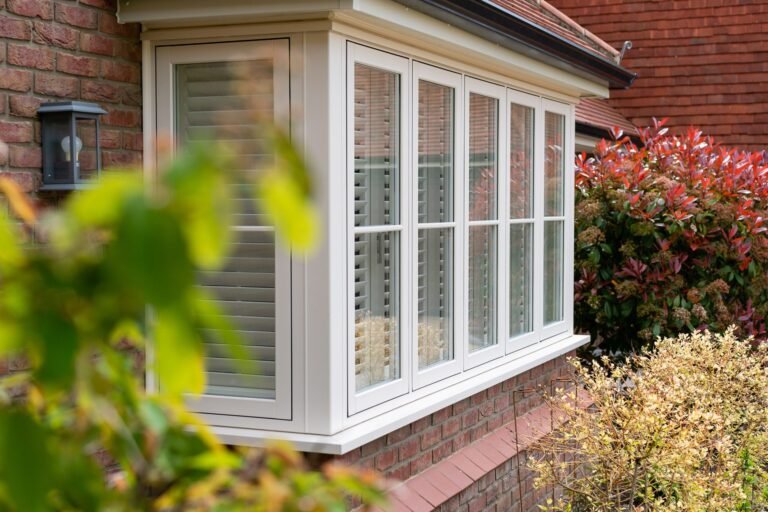 Bay & box windows | Windows & Doors Services | Renomate