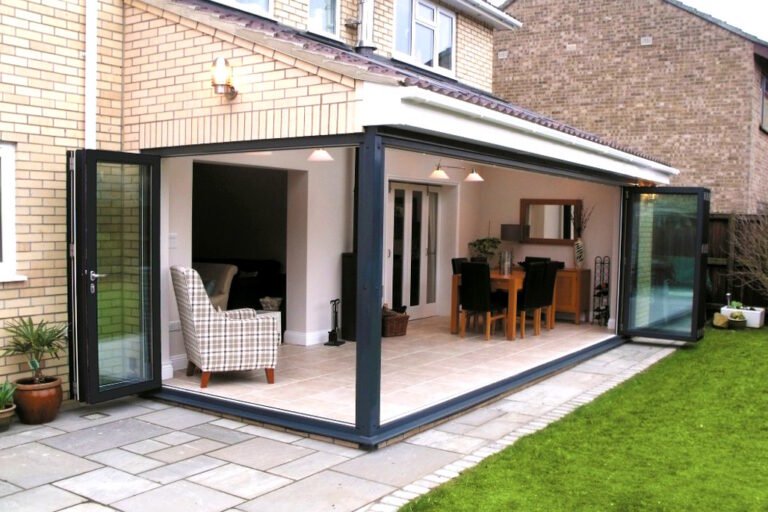 Bi-fold doors | Windows & Doors Services | Renomate