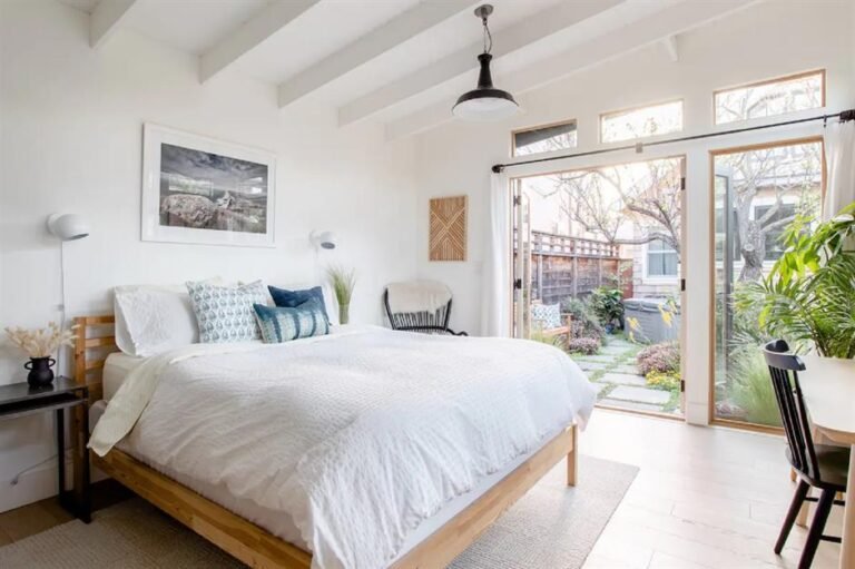 Garage-to-Bedroom Conversion | Garage Conversions | Renomate