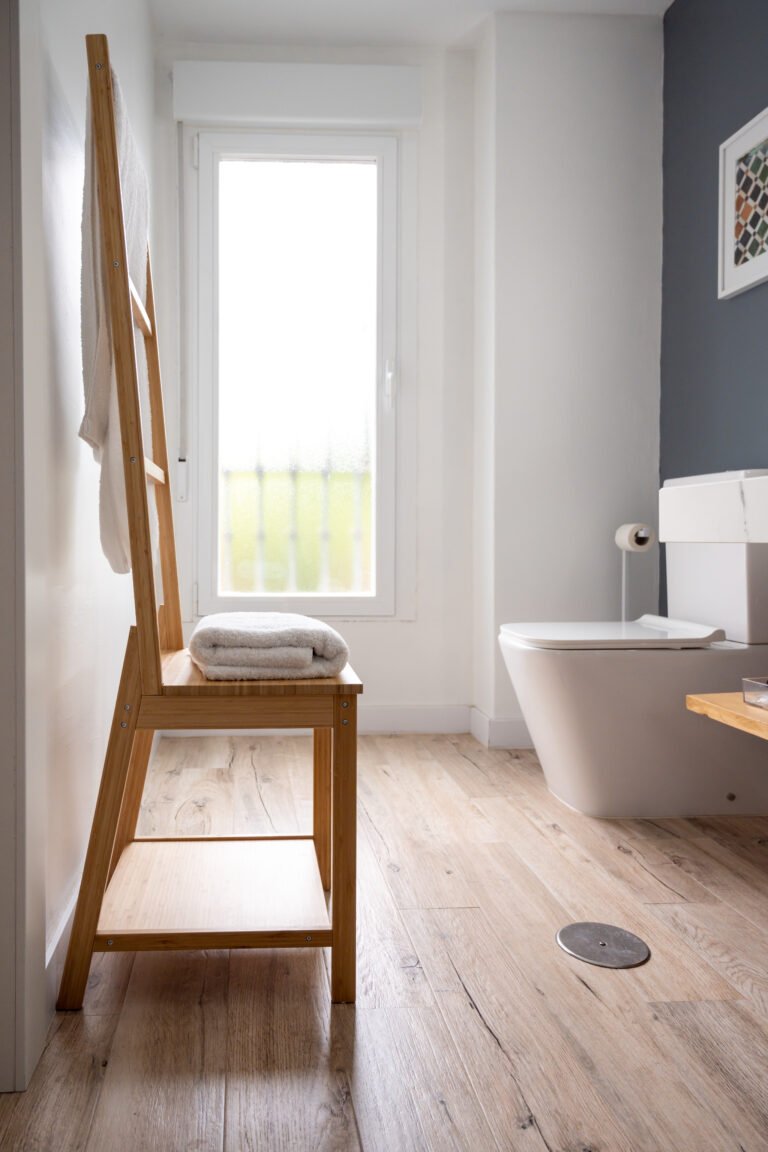 Scandinavian Style | Bath Renovation in Great Malvern, Worcestershire | Renomate
