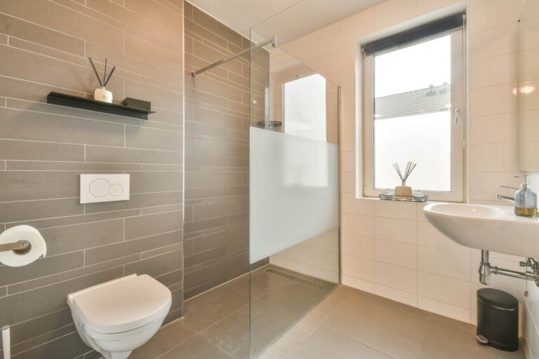 Wet Room | Bathroom Refurbishments in Wolverhampton, West Midlands | Renomate